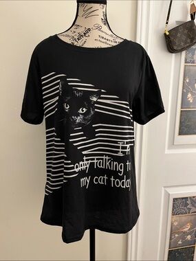 🍎Black Cat Graphic Pet Tee - Casual Cat Lover Shirt